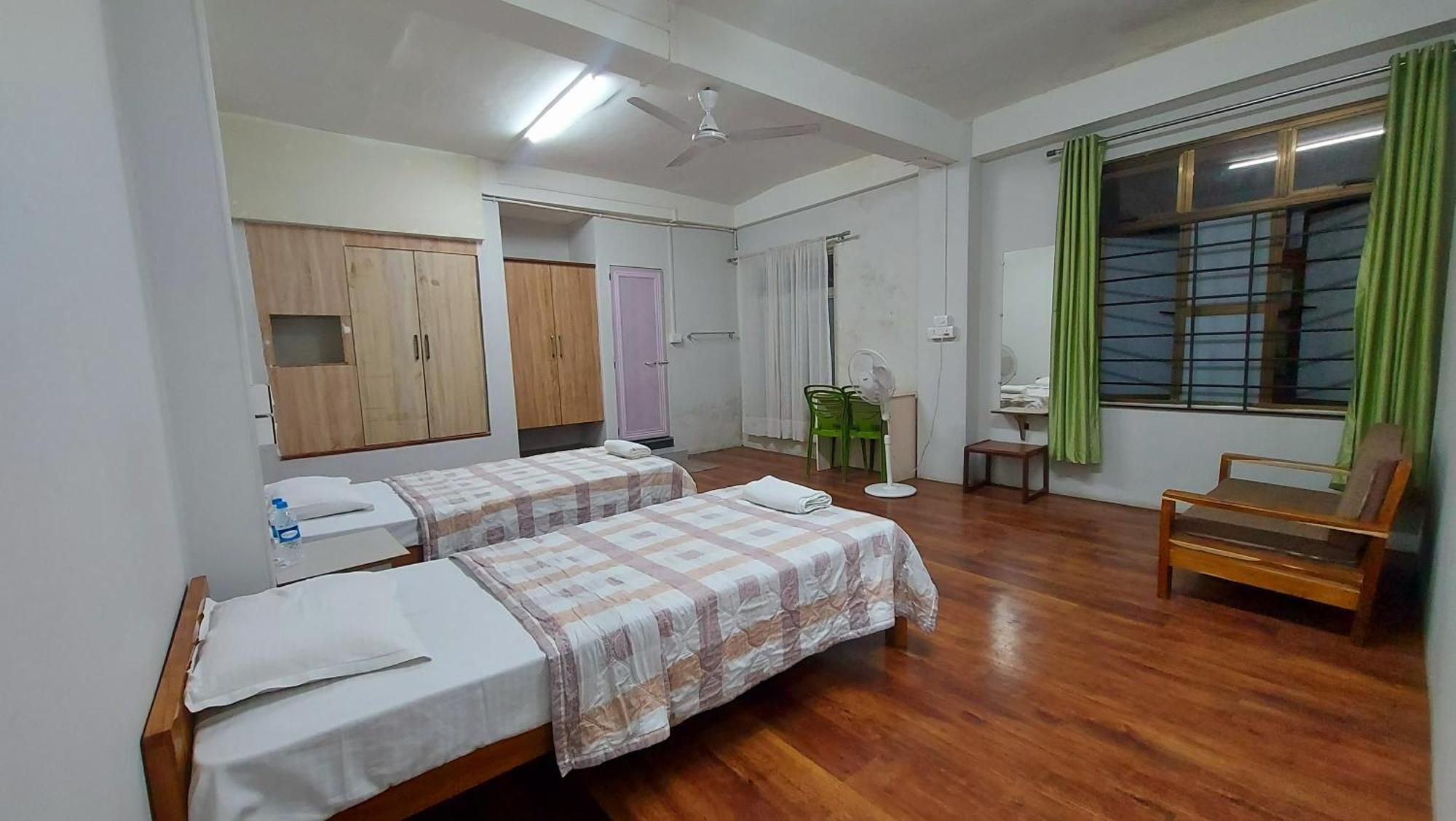 Hotel Dinthar Zara Aizawl Ngoại thất bức ảnh