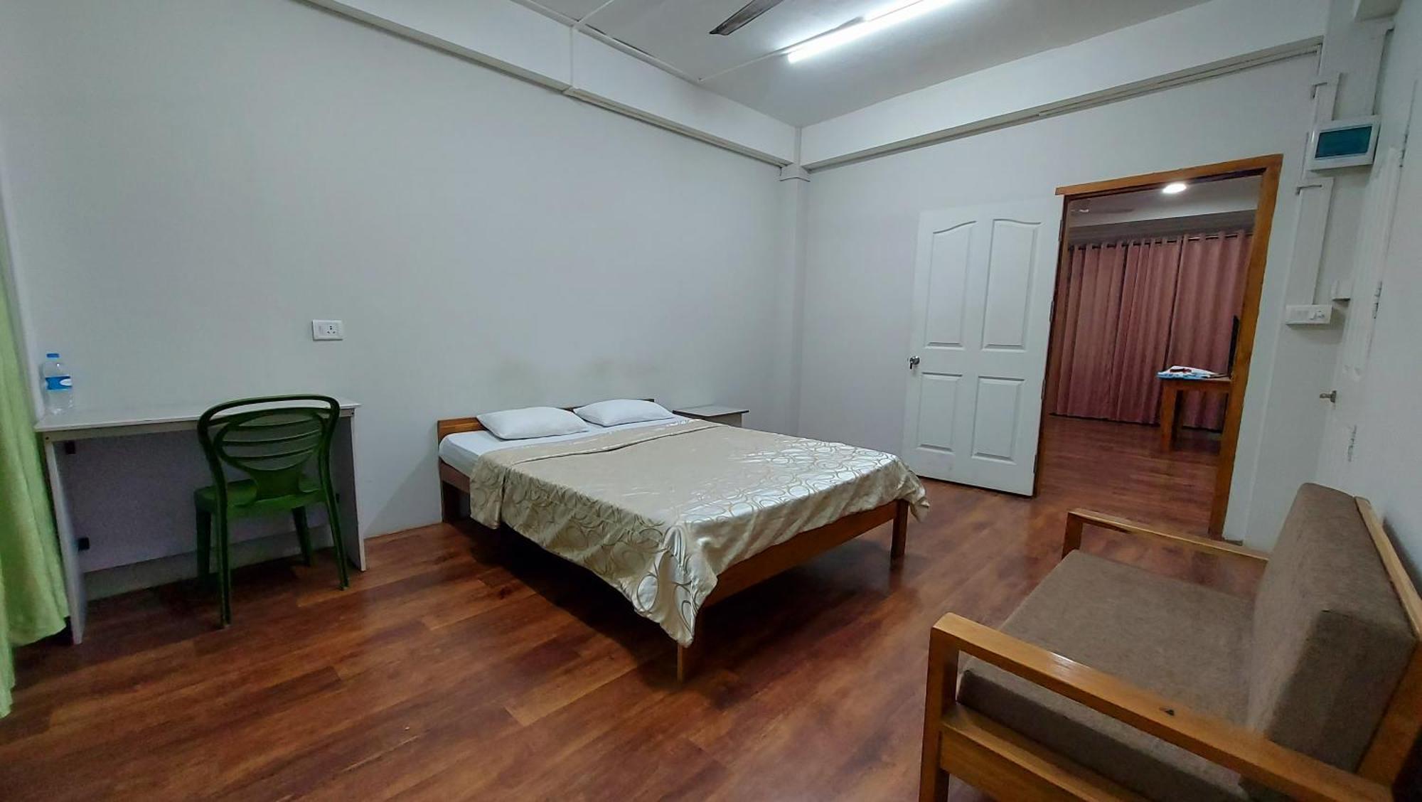 Hotel Dinthar Zara Aizawl Ngoại thất bức ảnh