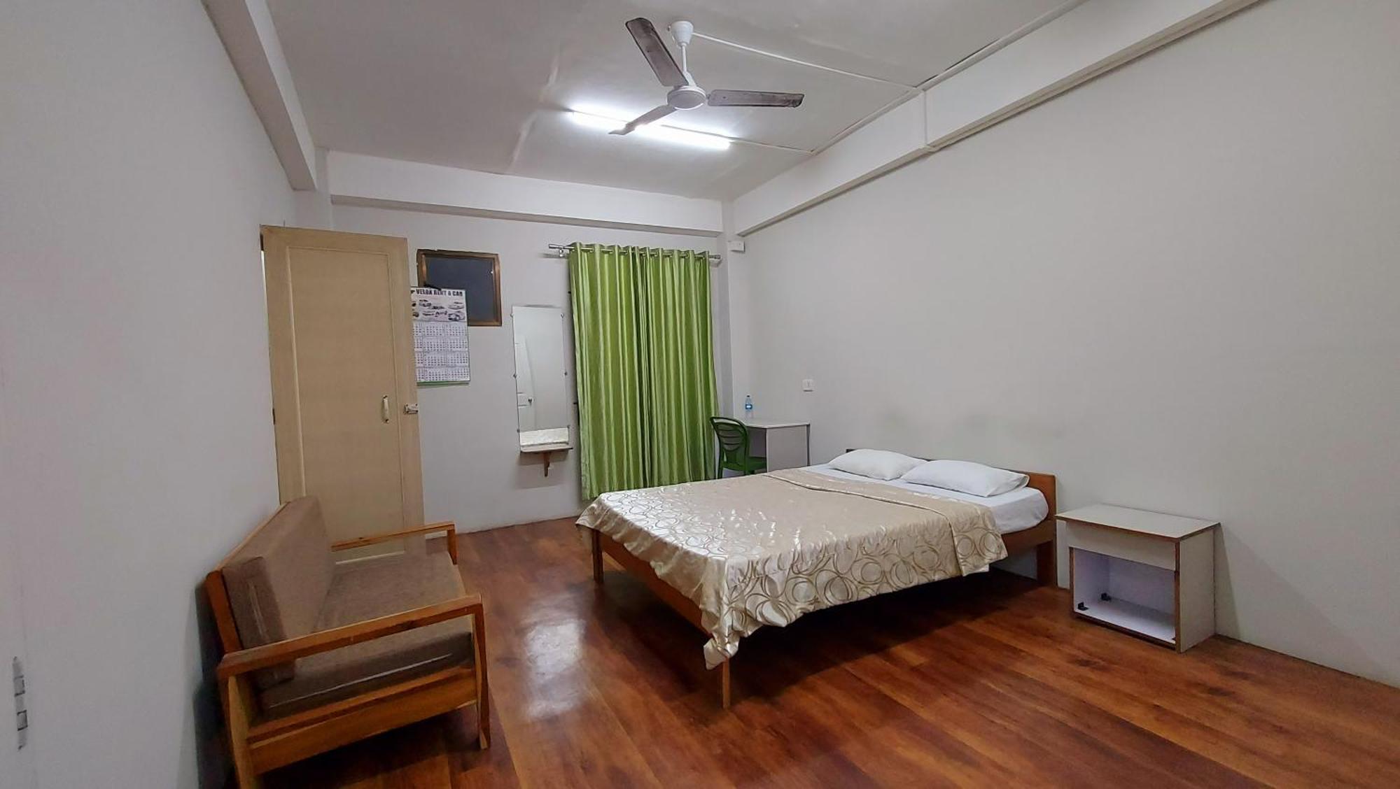 Hotel Dinthar Zara Aizawl Ngoại thất bức ảnh